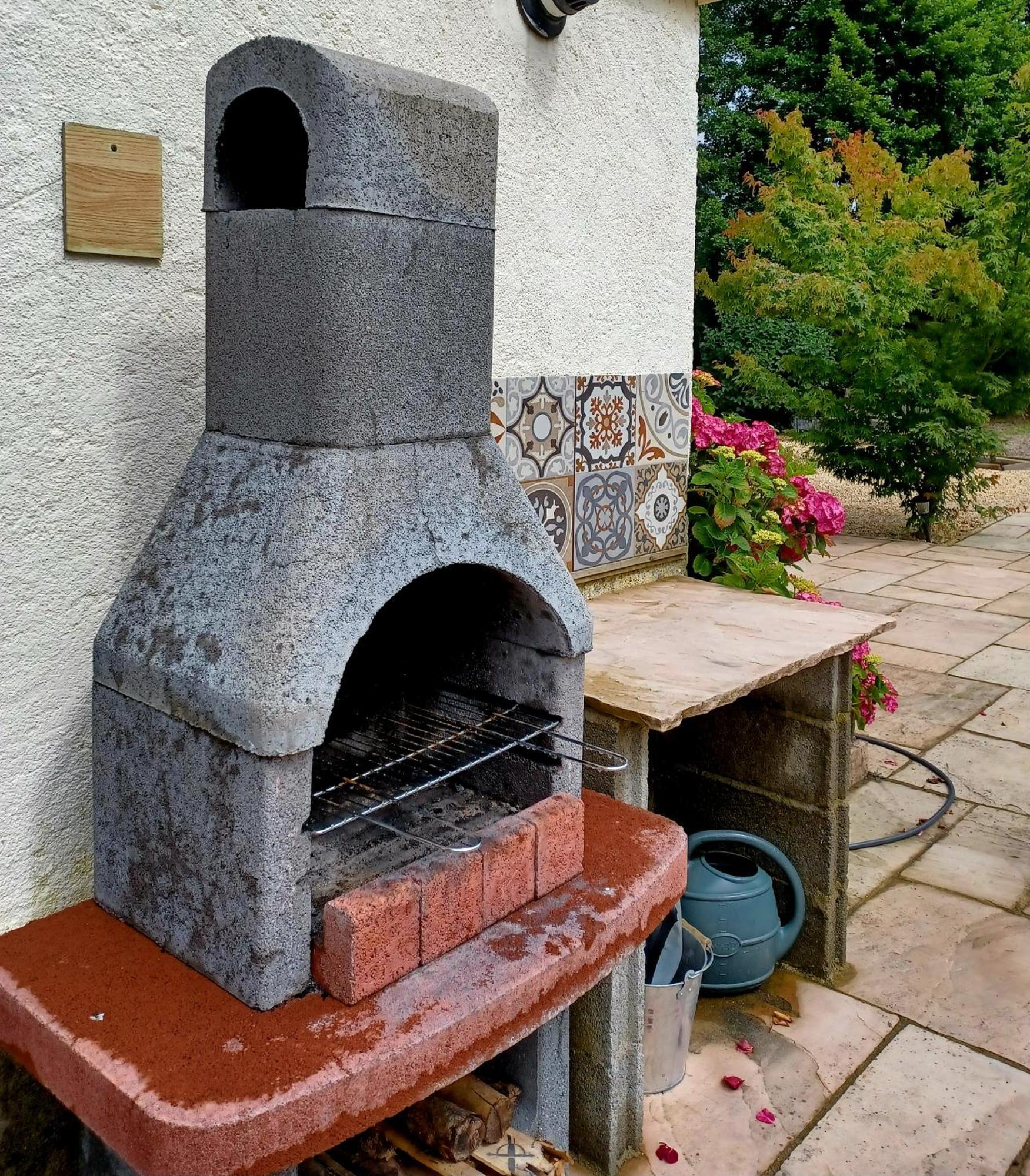Gite Du Moulin Toucan Berneuil  Luaran gambar